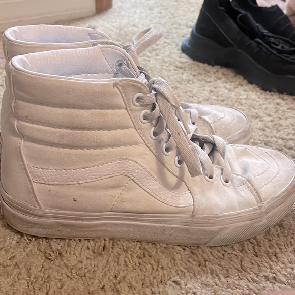 white old skool vans - Picture 2 of 3